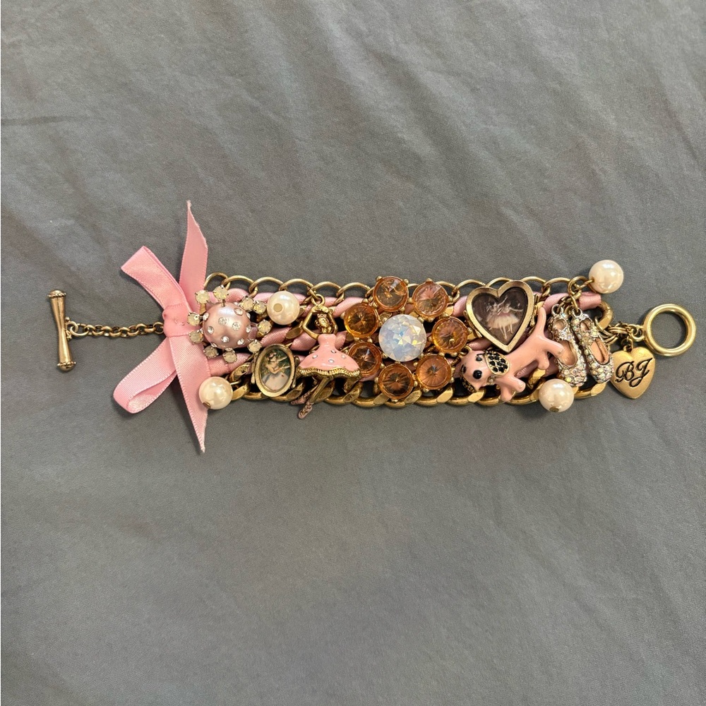 Betsey Johnson ballet charm toggle bracelet